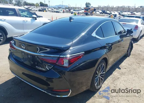2024 Lexus Es 300H z USA, uszkodzony, nr VIN 58ADA1C1XRU048883